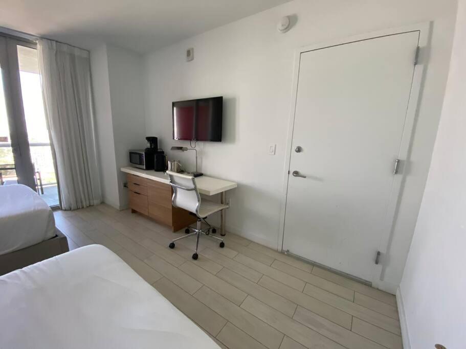 Amazing Studio Beach Walking Distance! 26B Hallandale Beach Zewnętrze zdjęcie