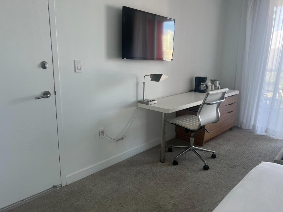 Amazing Studio Beach Walking Distance! 26B Hallandale Beach Zewnętrze zdjęcie